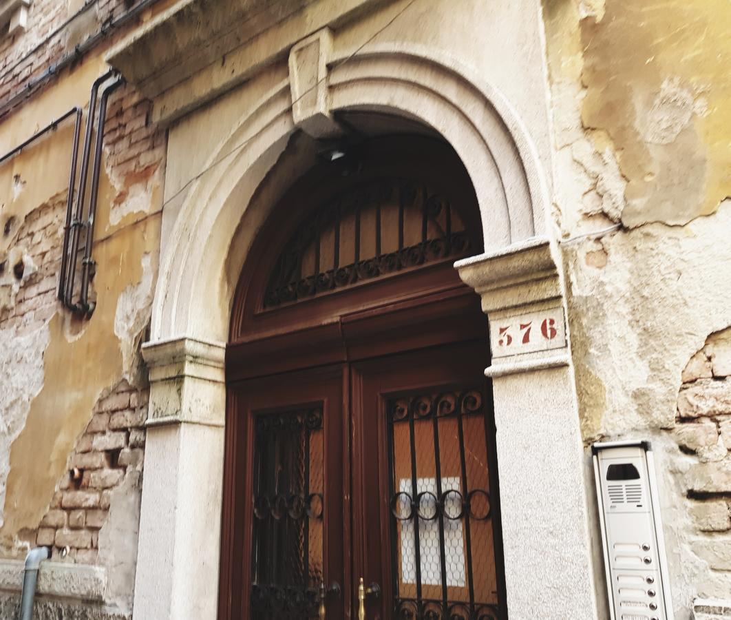 البندقية Residenza Ponte Degli Scalzi المظهر الخارجي الصورة